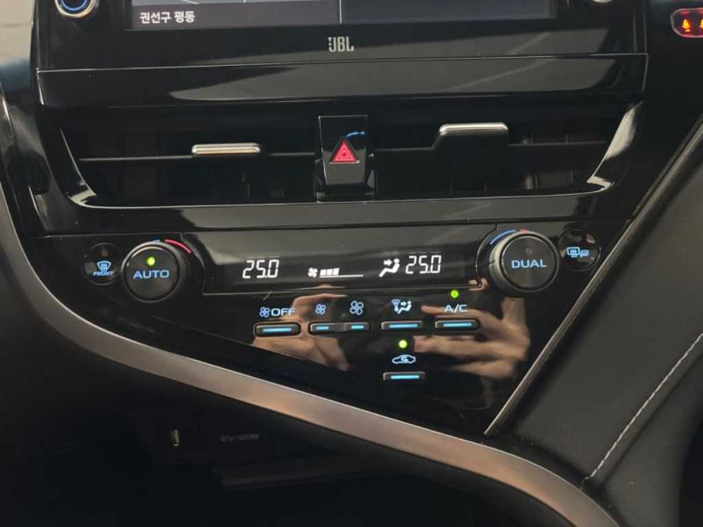 Toyota Camry - Vista 9