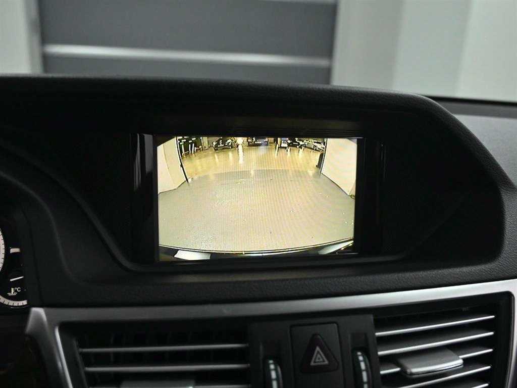 Mercedes Benz E class 2012 Azul - Importación desde Corea - HF Imports Iquique - Foto 15