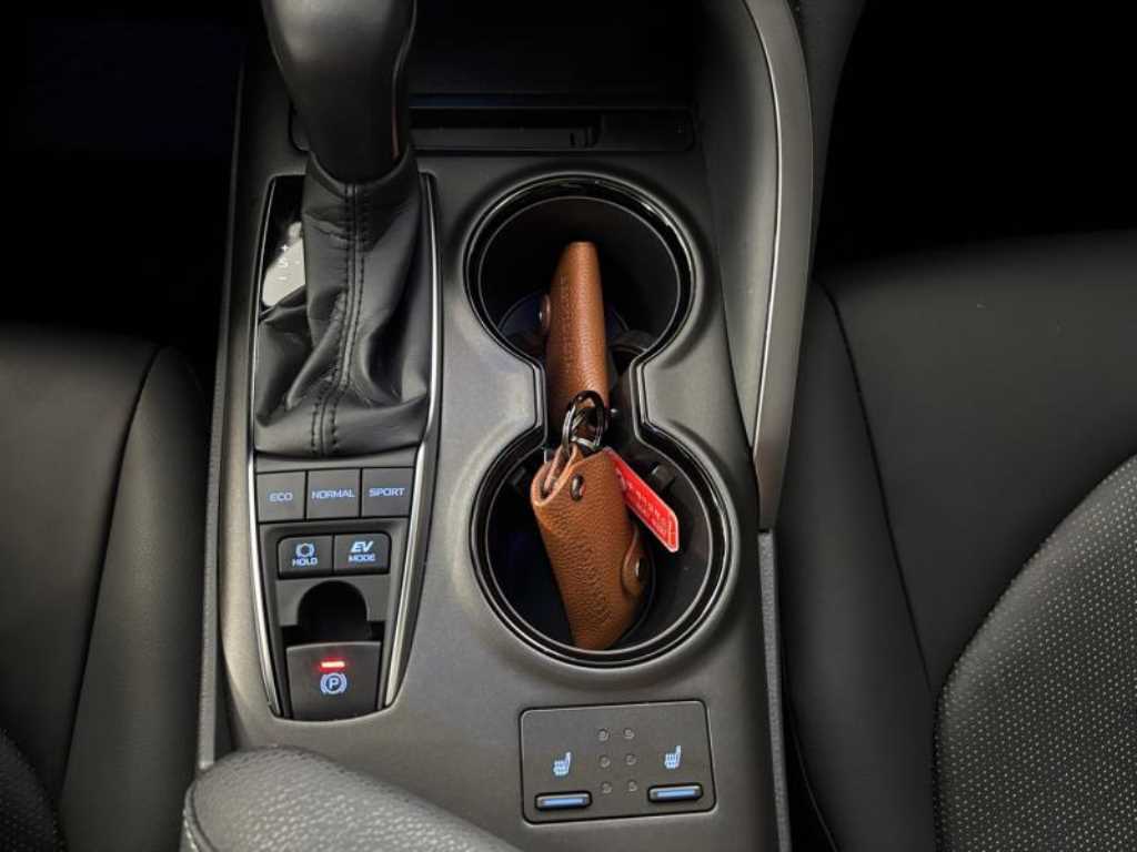 Toyota Camry - Vista 8