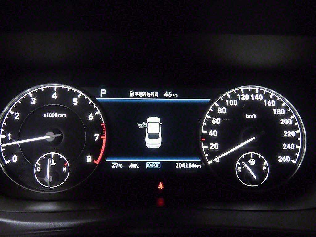 Genesis G90 - Vista 9