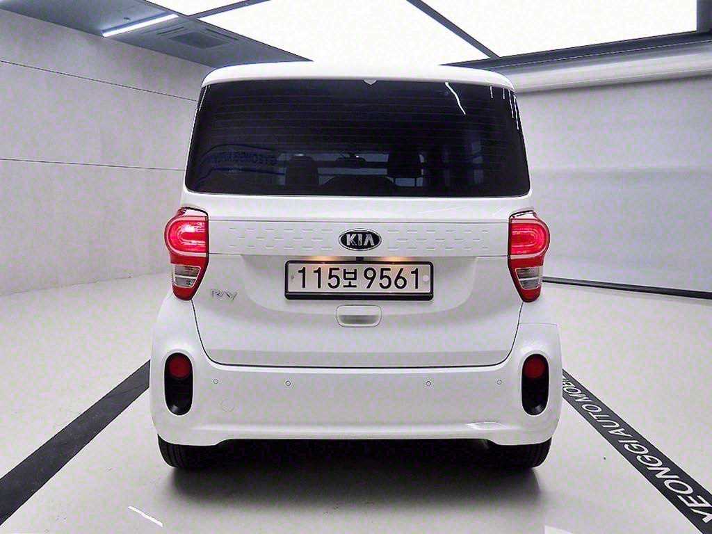 KIA Ray - Vista 4