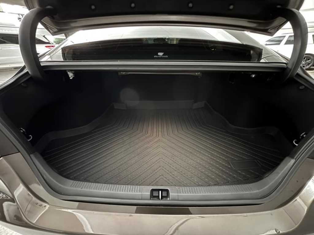 Toyota Camry 2023 Gris - Importación desde Corea - HF Imports Iquique - Foto 18