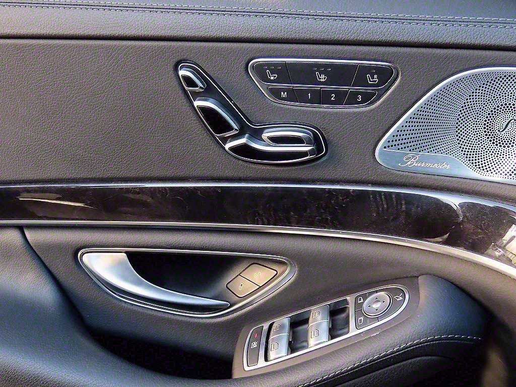 Mercedes Benz S Class - Vista 10