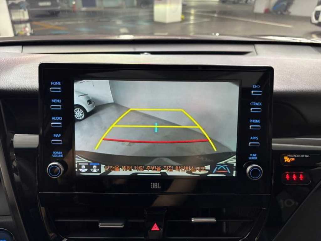 Toyota Camry - Vista 10