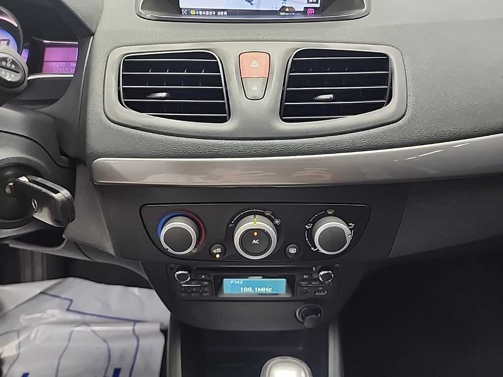 SAMSUNG SM3 - Vista 10