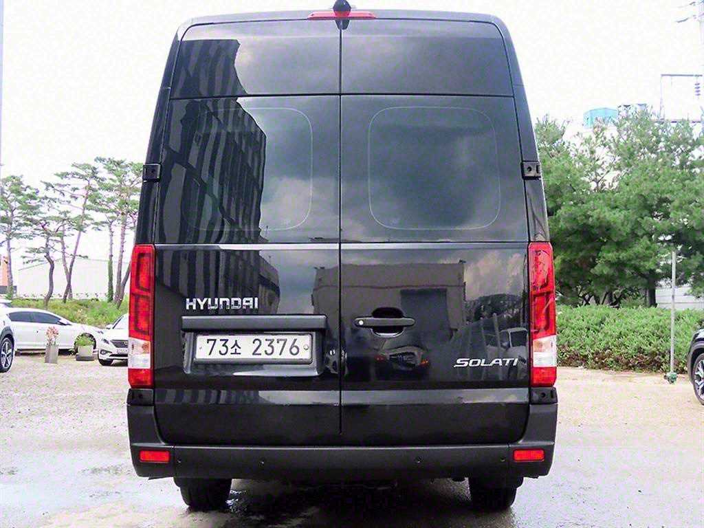 HYUNDAI Solati - Vista 4