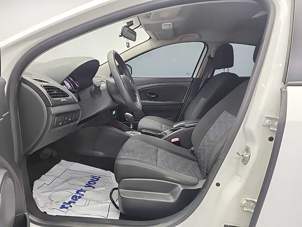 SAMSUNG SM3 - Vista 11