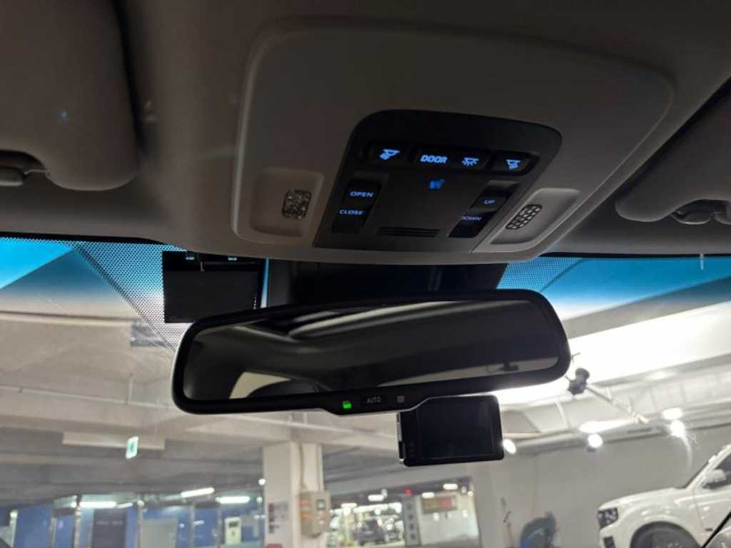 Toyota Camry - Vista 11