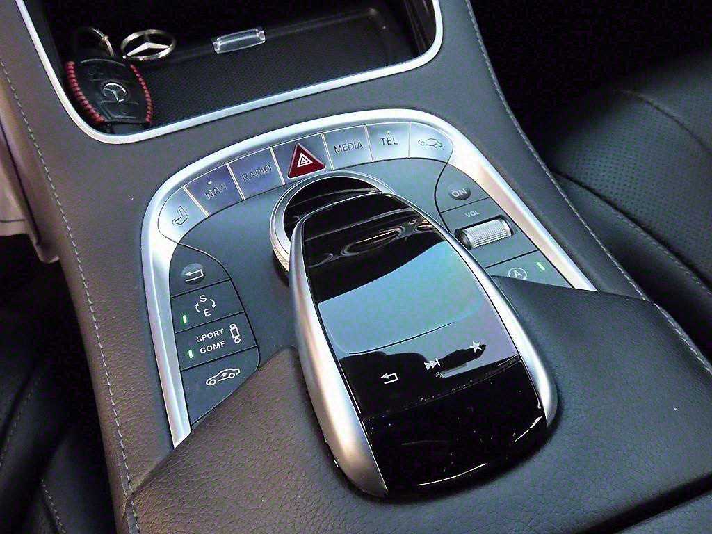 Mercedes Benz S Class - Vista 12