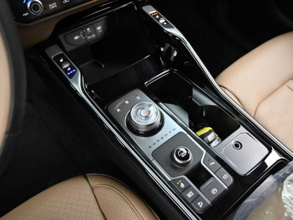 KIA Sorento - Vista 9