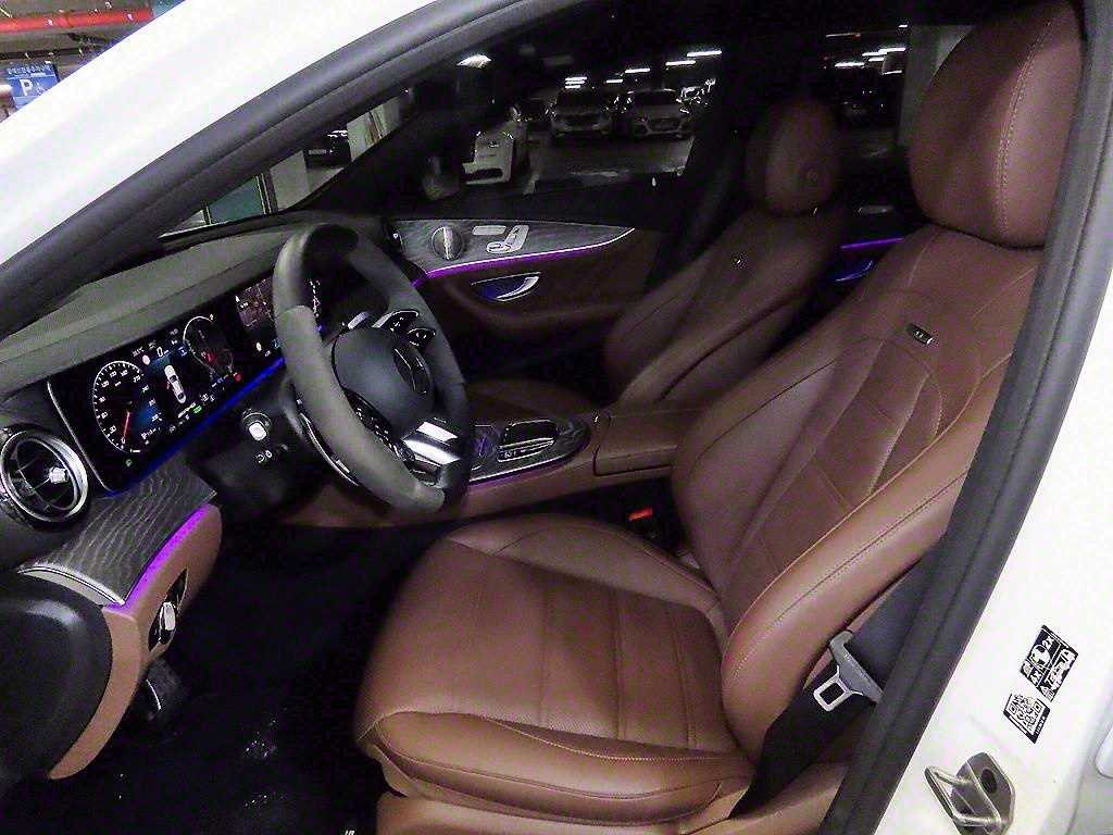 Mercedes Benz E class - Vista 6