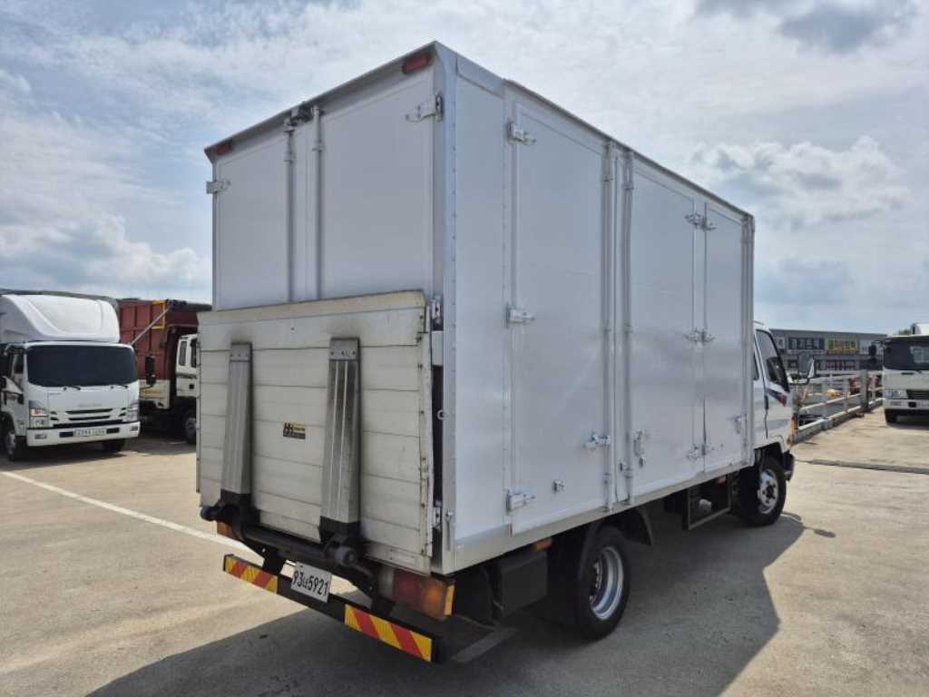 medium and large cargo Cargo - Vista 8