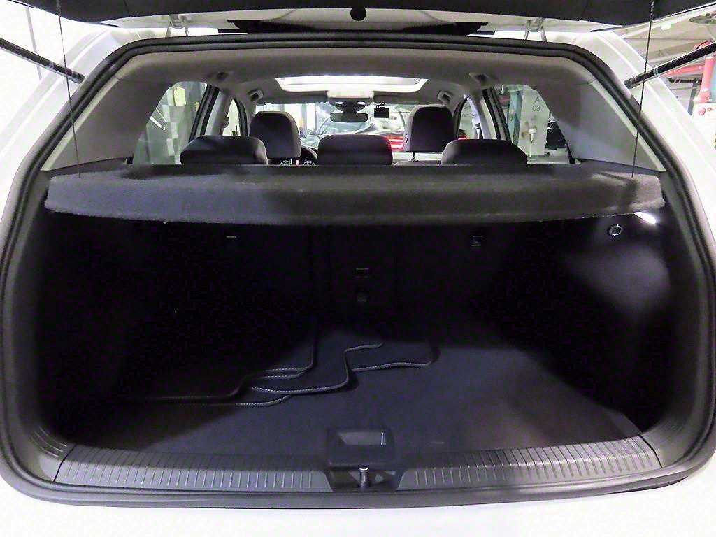 Volkswagen Golf 2022 - Importación desde Corea - HF Imports Iquique - Foto 18