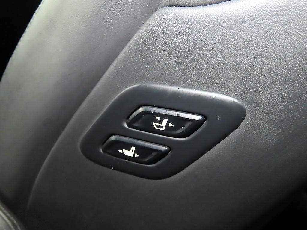 HYUNDAI Genesis 2015 Negro - Importación desde Corea - HF Imports Iquique - Foto 18