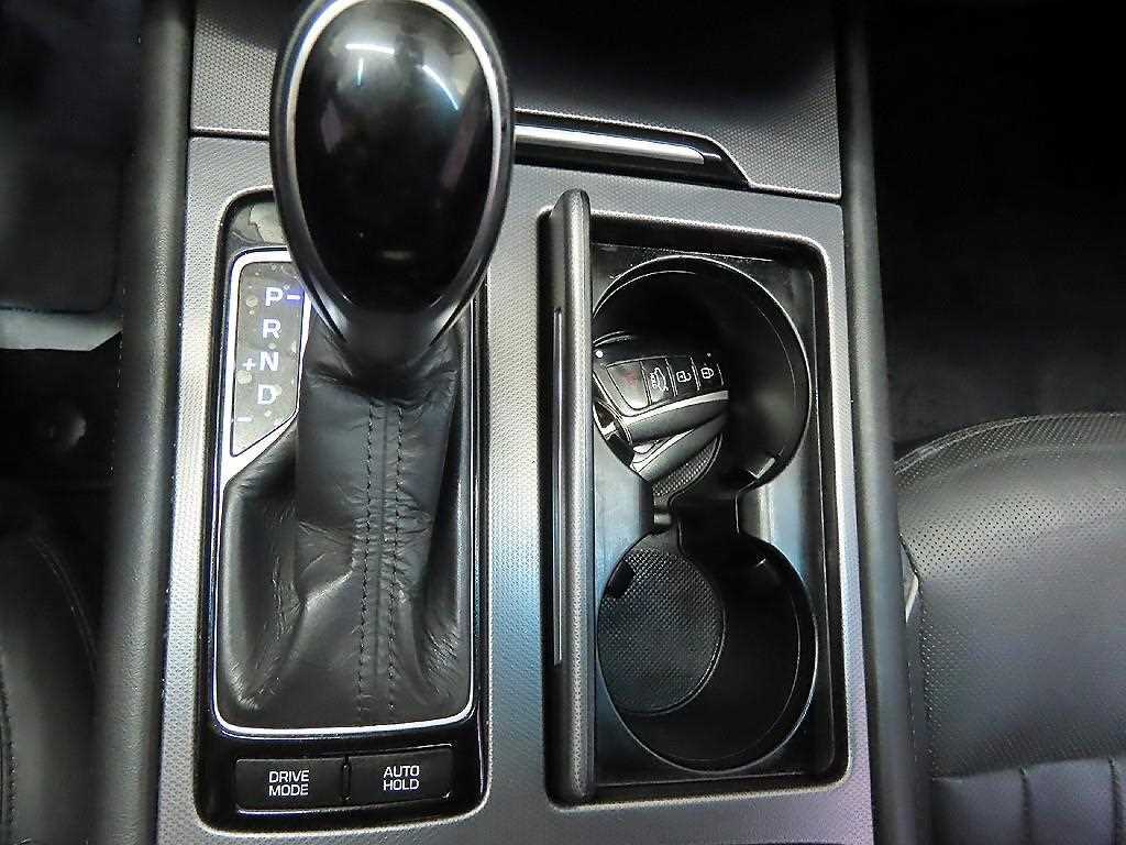 HYUNDAI Genesis 2015 Negro - Importación desde Corea - HF Imports Iquique - Foto 14