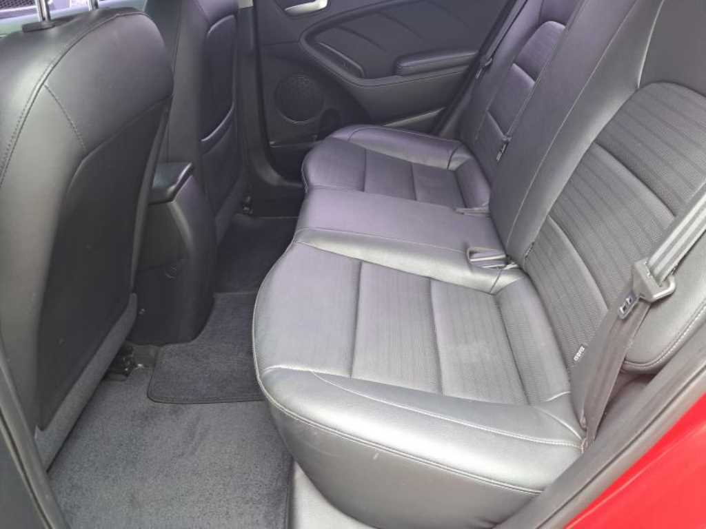 KIA K3 2016 Rojo - Importación desde Corea - HF Imports Iquique - Foto 16