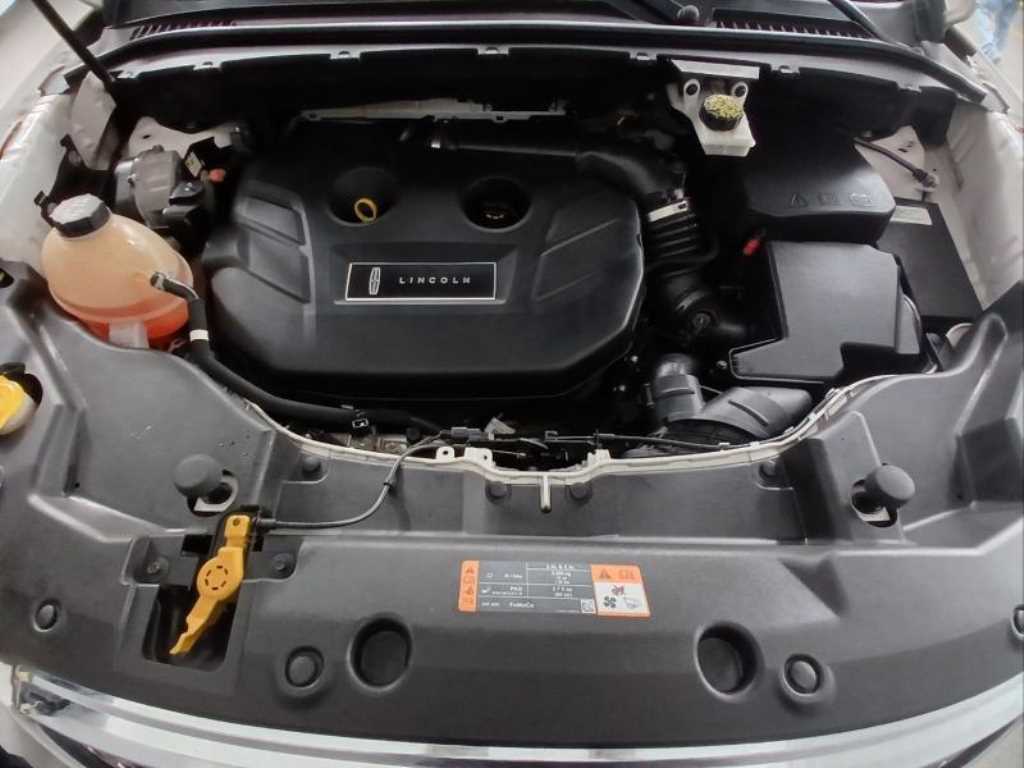 Lincoln MKC 2019 Blanco - Importación desde Corea - HF Imports Iquique - Foto 20