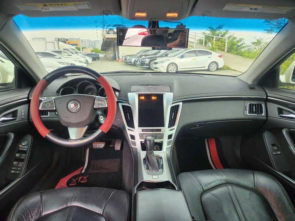 Cadillac CTS - Vista 7