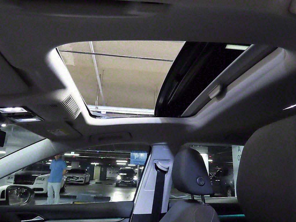 Volkswagen Golf 2022 - Importación desde Corea - HF Imports Iquique - Foto 17