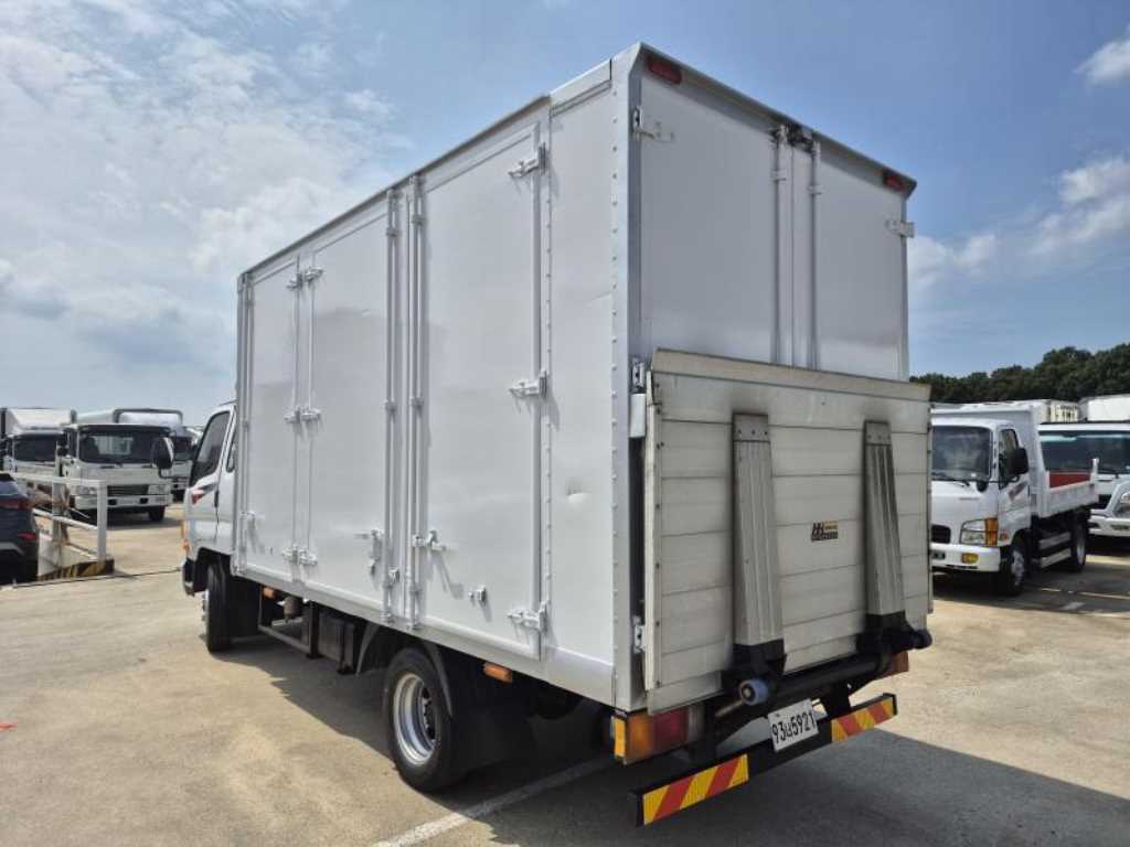 medium and large cargo Cargo - Vista 4