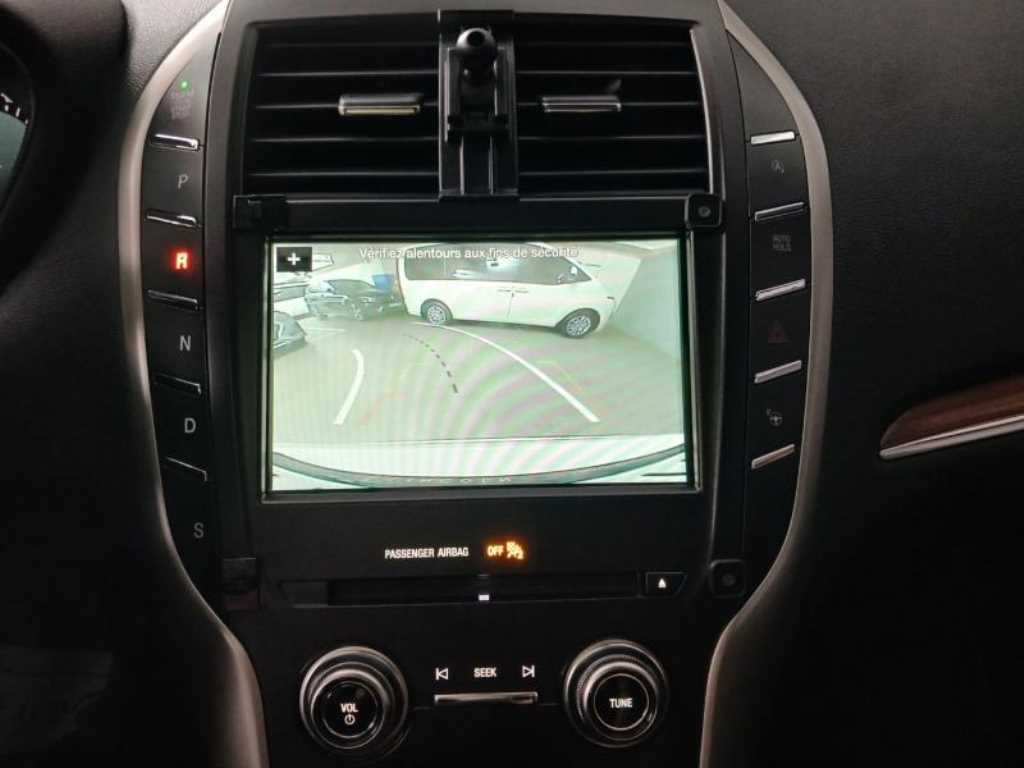 Lincoln MKC - Vista 11