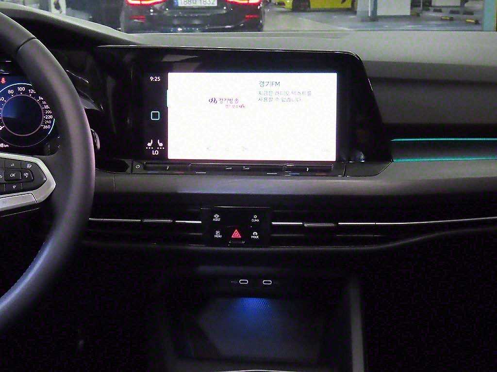 Volkswagen Golf - Vista 11