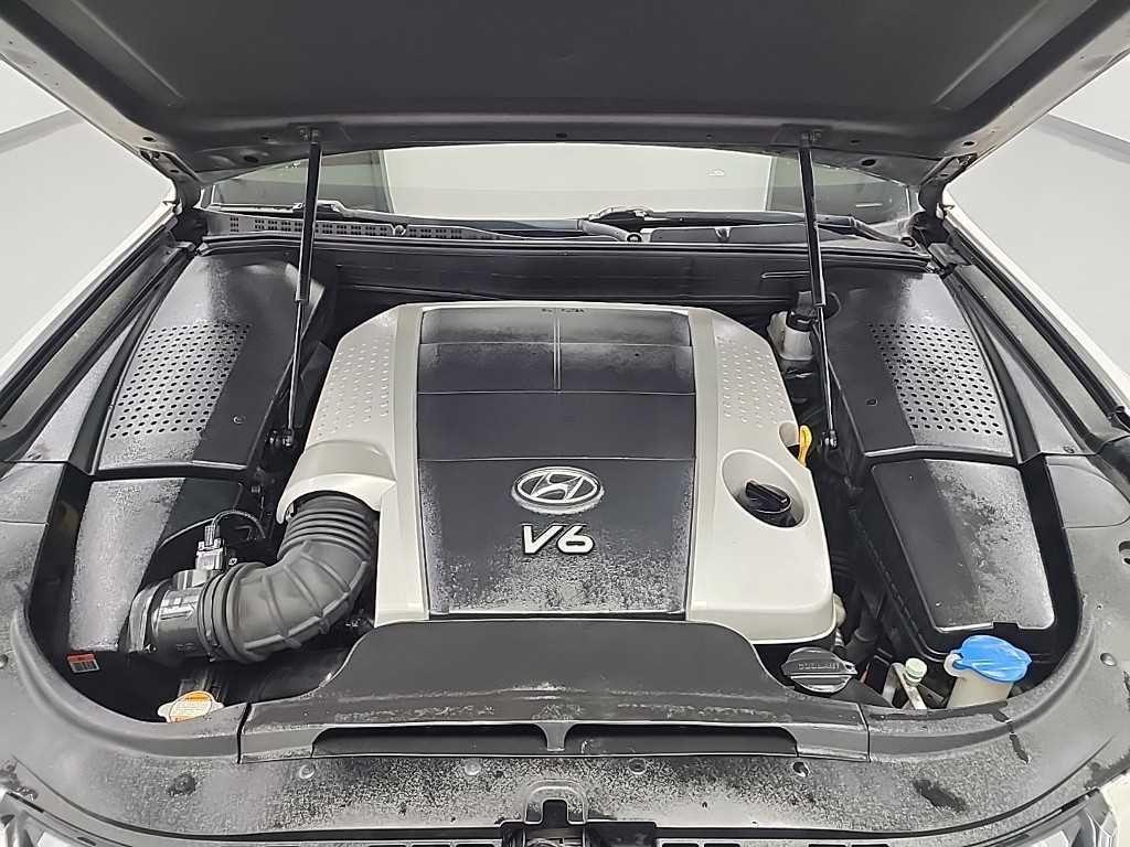 HYUNDAI Equus - Vista 5