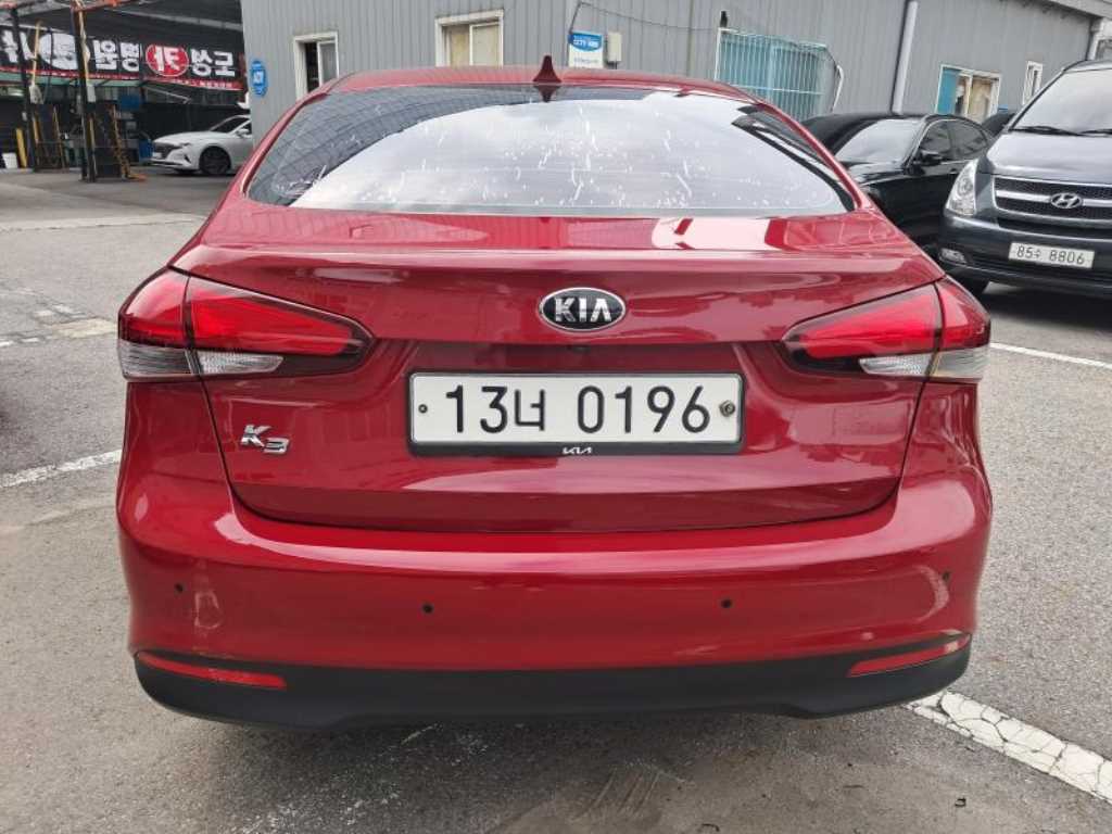 KIA K3 - Vista 7