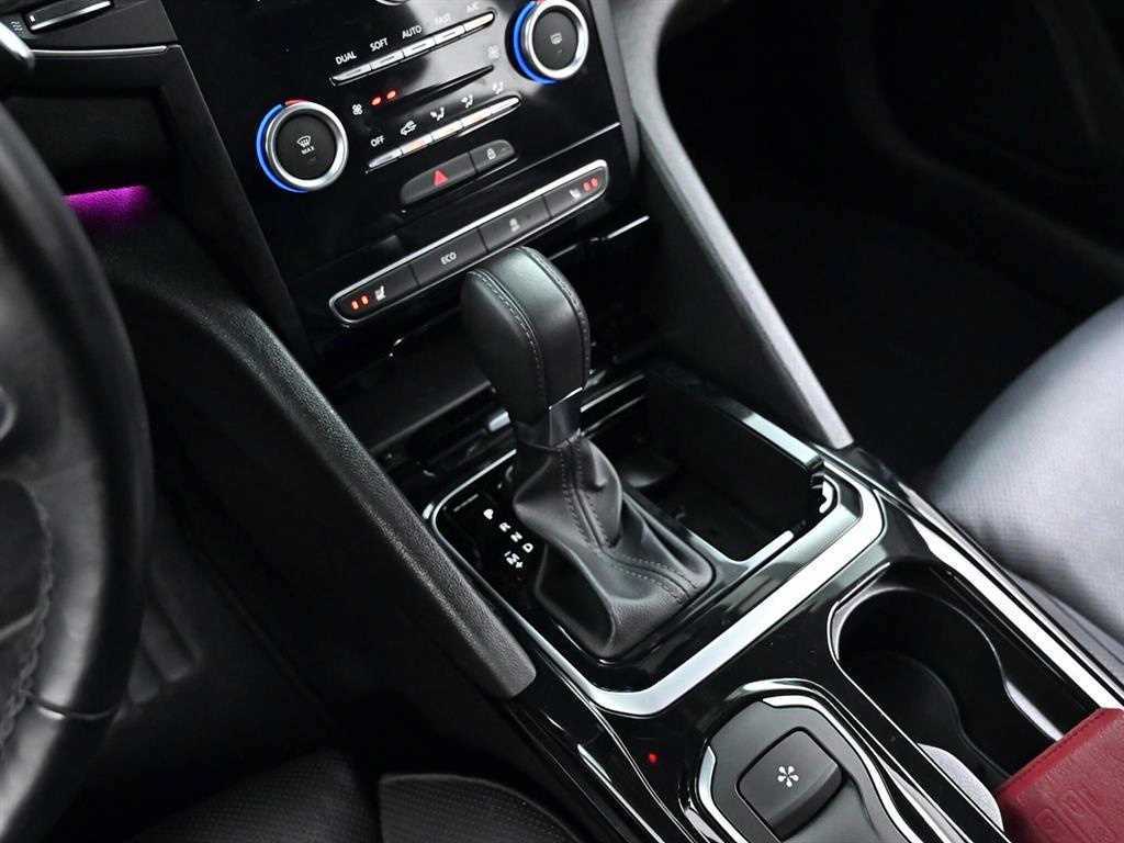 SAMSUNG SM6 - Vista 9