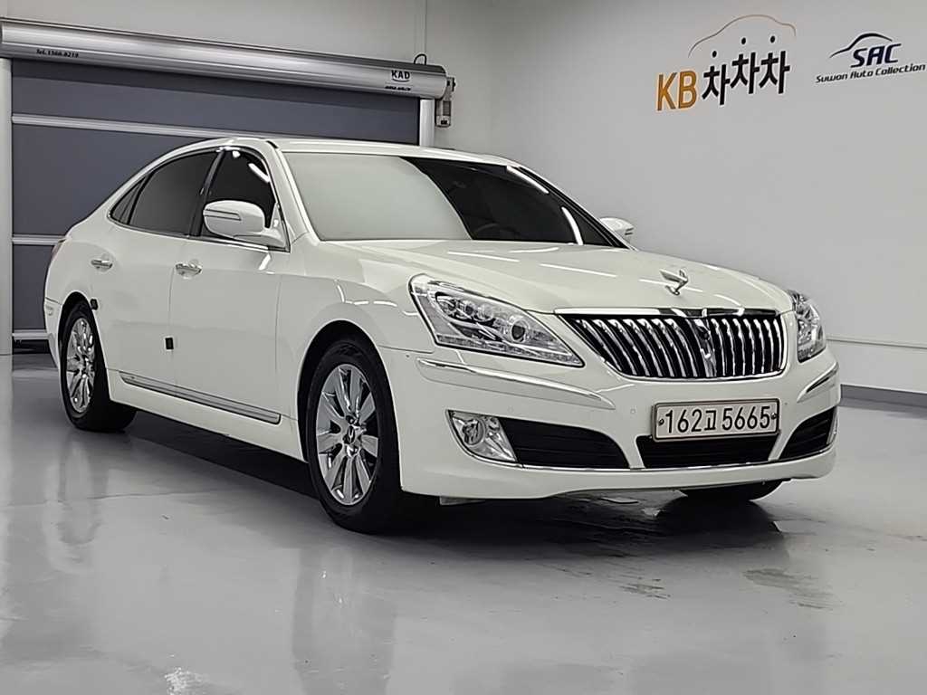 HYUNDAI Equus - Vista 4