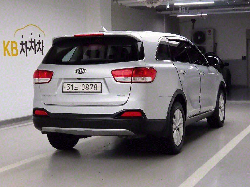KIA Sorento - Vista 4
