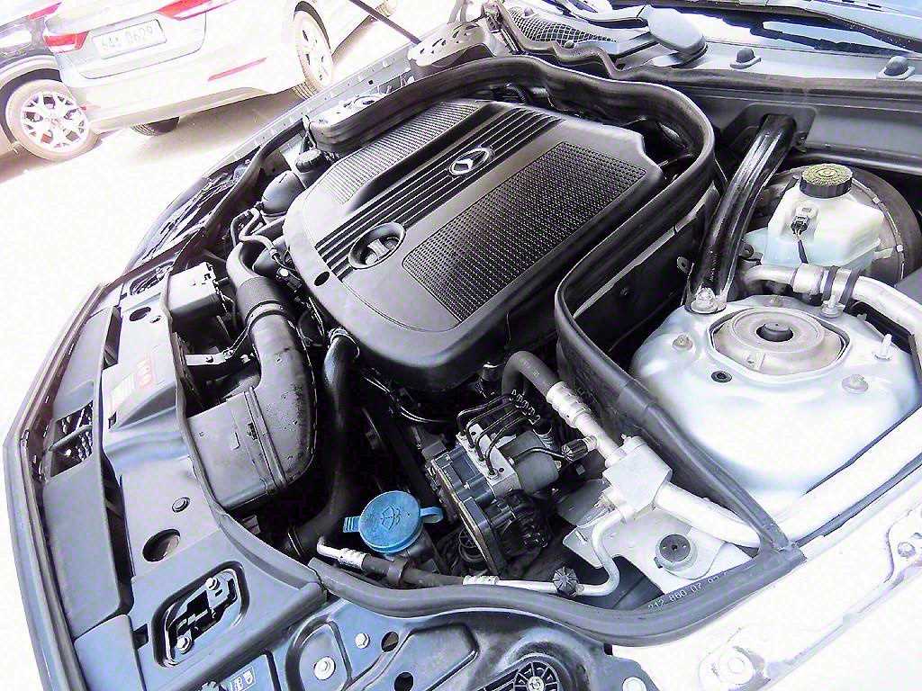 Mercedes Benz CLS Class 2016 Plateado - Importación desde Corea - HF Imports Iquique - Foto 19