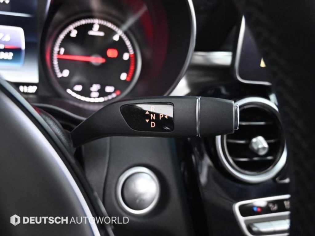 Mercedes Benz C Class - Vista 9