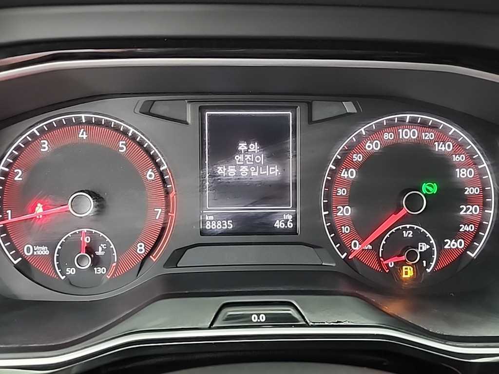 Volkswagen Jetta - Vista 6