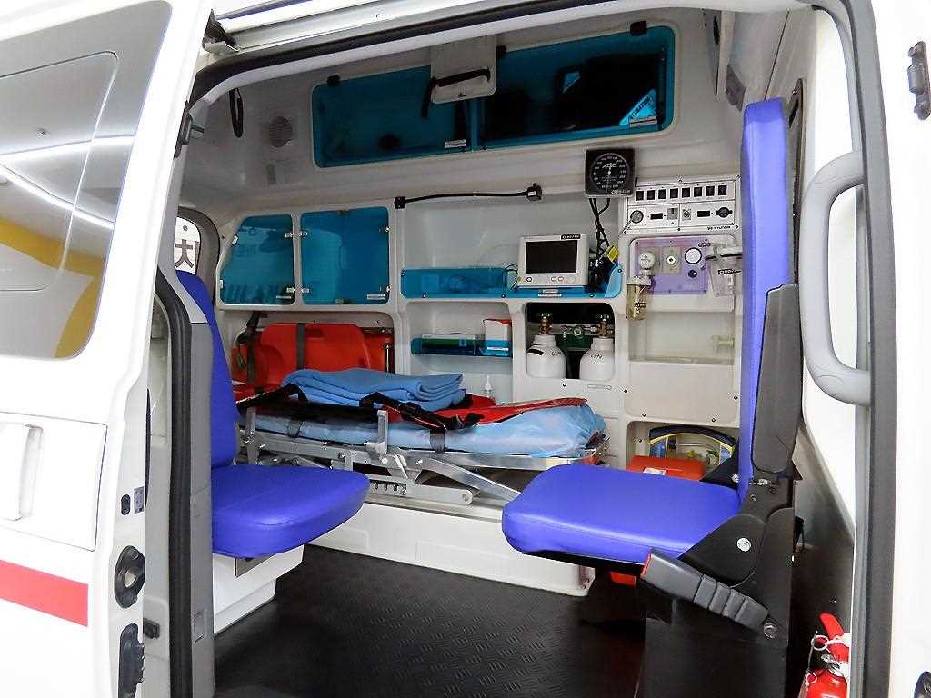 HYUNDAI Starex - Vista 12