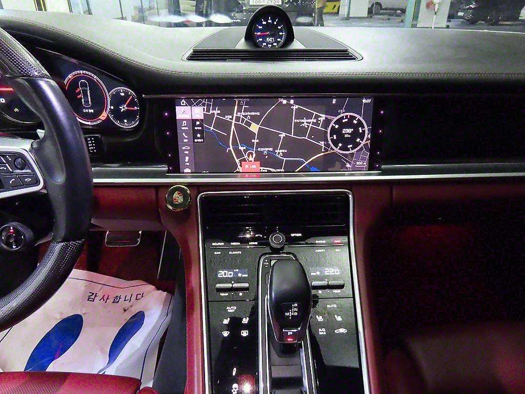 Porsche Panamera - Vista 11