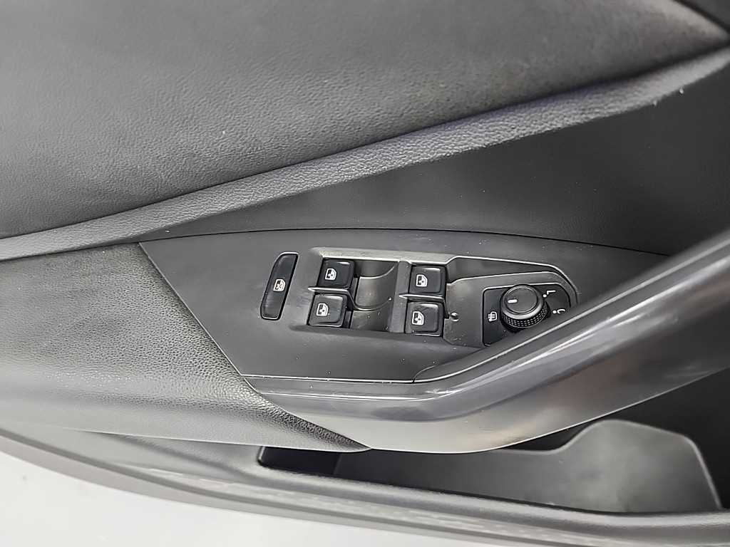 Volkswagen Jetta 2020 Negro - Importación desde Corea - HF Imports Iquique - Foto 16