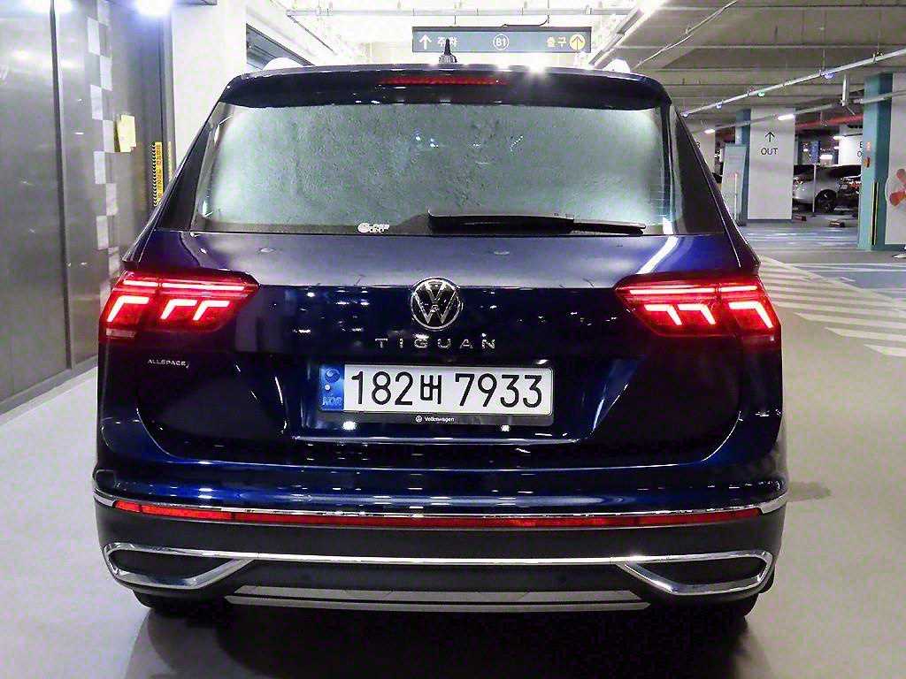 Volkswagen Tiguan - Vista 5