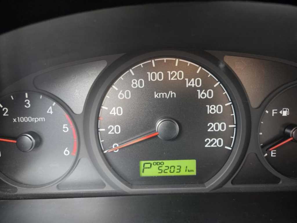 HYUNDAI Starex - Vista 9