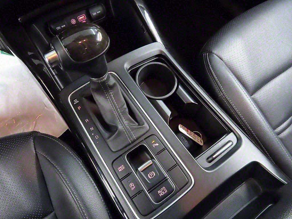 KIA Sorento - Vista 10