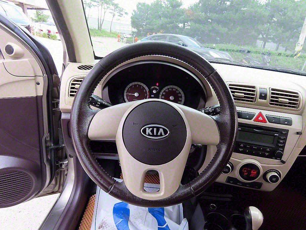 KIA Morning - Vista 8