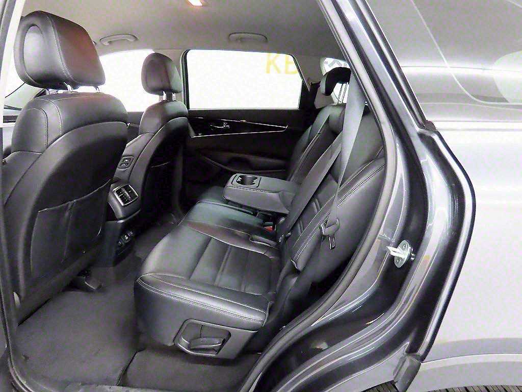 KIA Sorento - Vista 6