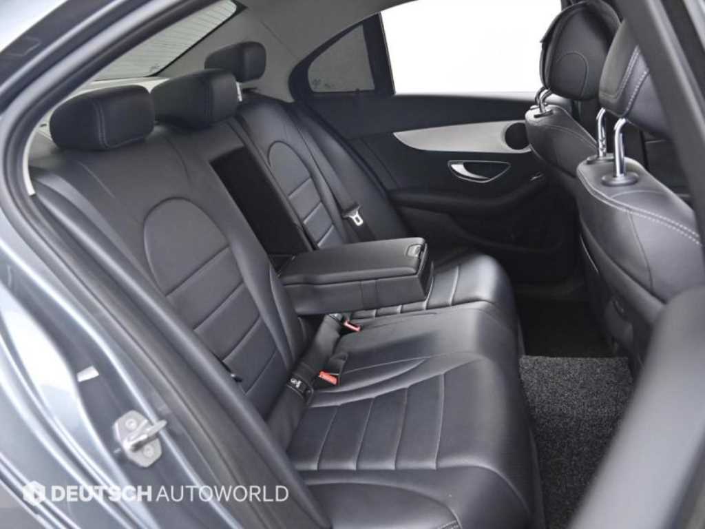 Mercedes Benz C Class - Vista 12