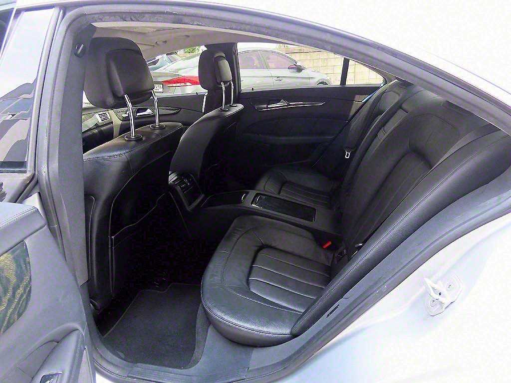 Mercedes Benz CLS Class - Vista 6