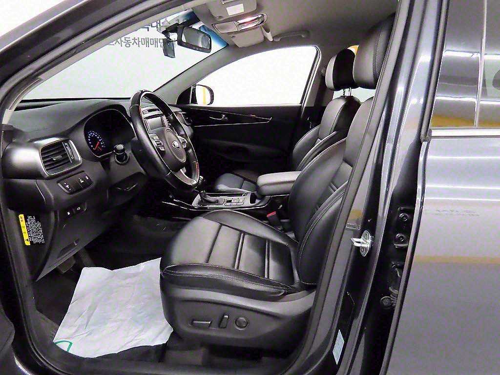 KIA Sorento - Vista 5