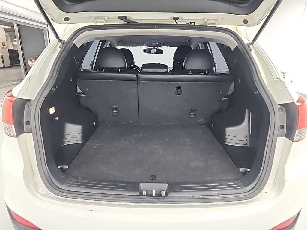 HYUNDAI Tucson 2011 Blanco - Importación desde Corea - HF Imports Iquique - Foto 18