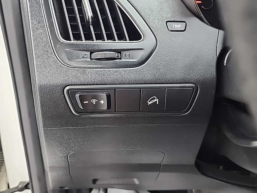 HYUNDAI Tucson 2011 Blanco - Importación desde Corea - HF Imports Iquique - Foto 16