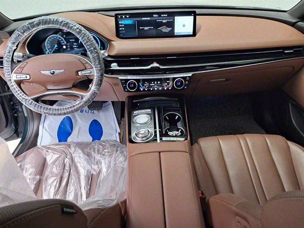 Genesis G80 - Vista 6