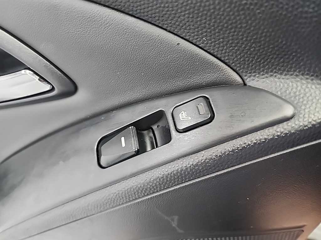 HYUNDAI Tucson 2011 Blanco - Importación desde Corea - HF Imports Iquique - Foto 13