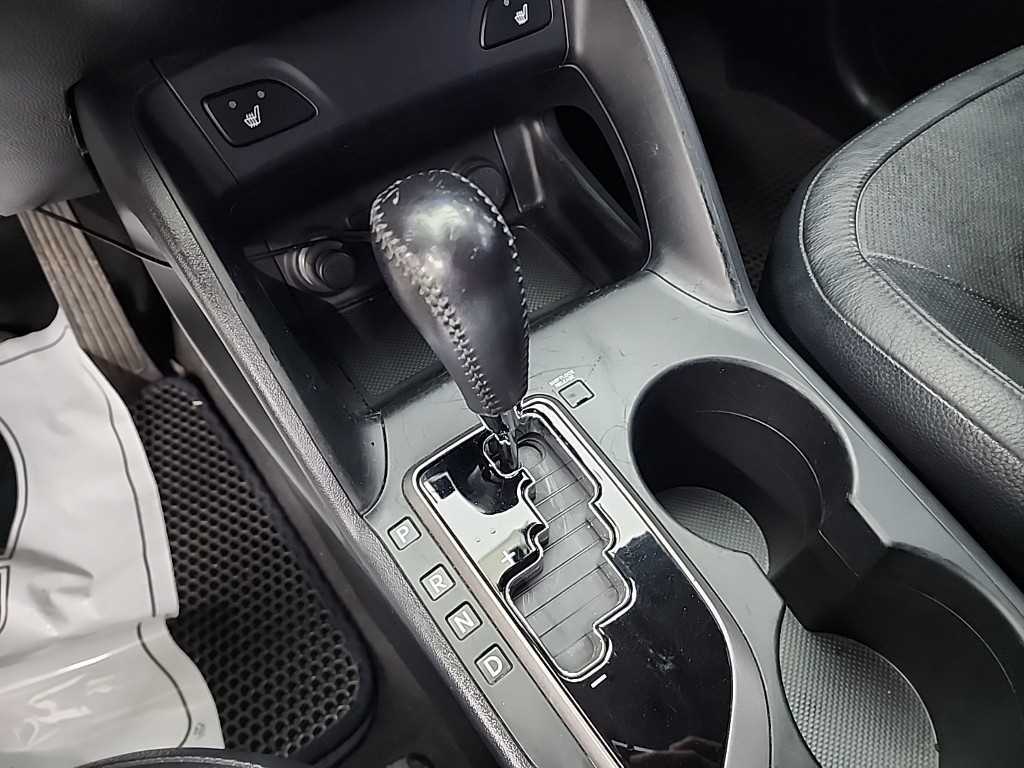 HYUNDAI Tucson - Vista 10